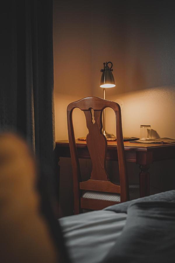 Mojo Hotell Эребру Экстерьер фото