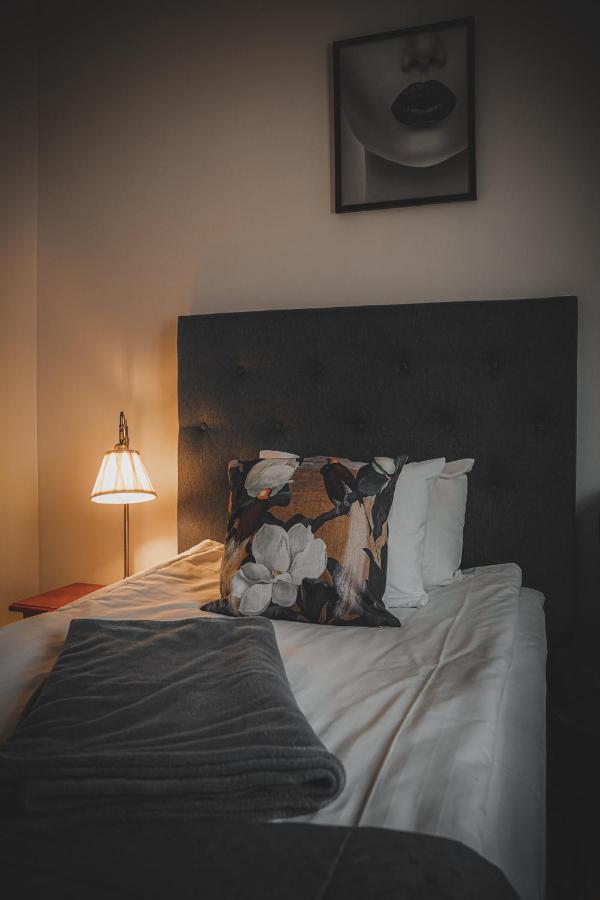 Mojo Hotell Эребру Экстерьер фото