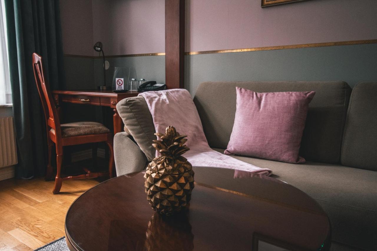 Mojo Hotell Эребру Экстерьер фото