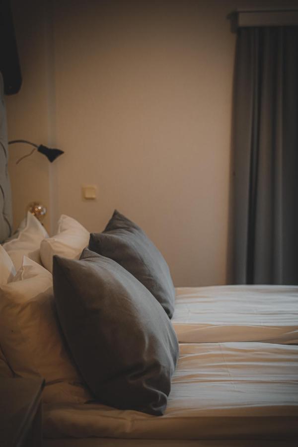 Mojo Hotell Эребру Экстерьер фото