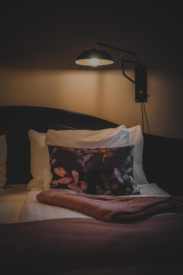 Mojo Hotell Эребру Экстерьер фото